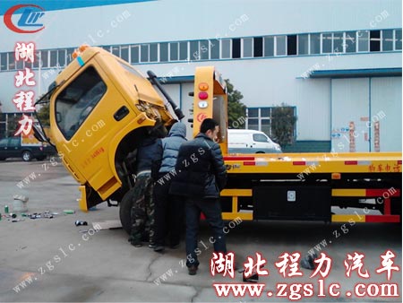 湖北程力工人師傅安裝空調 湖北程力工人師傅安裝空調