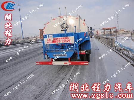 湖北程力東風145灑水車尾部靚照 湖北程力東風145灑水車尾部靚照