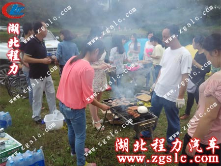 燒烤進行中 燒烤進行中