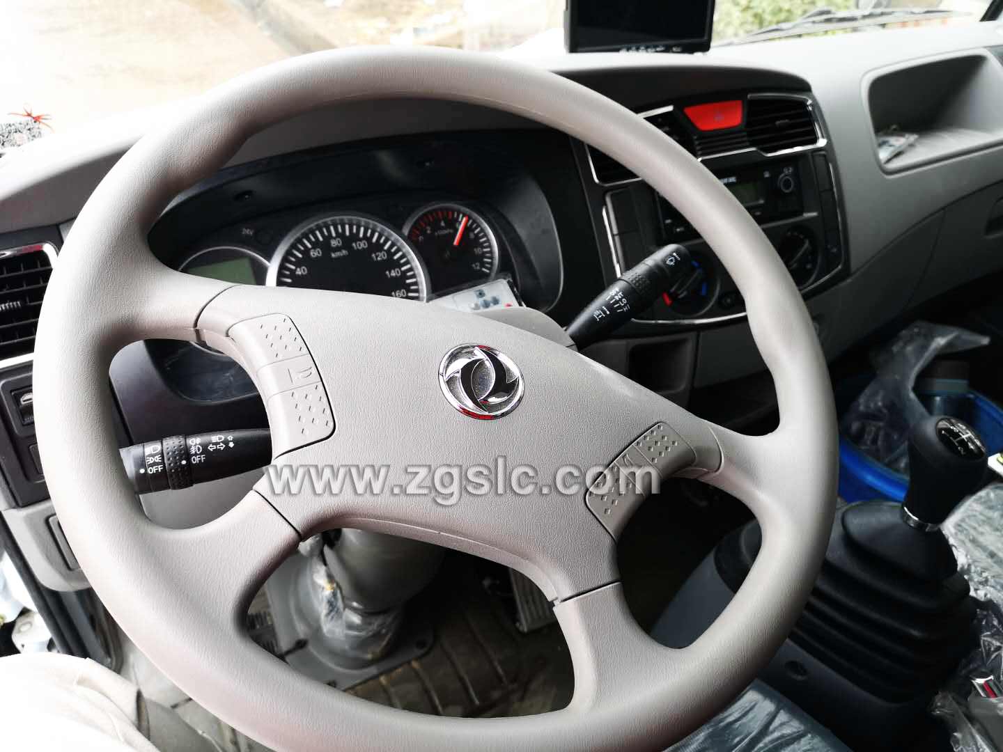 程力集團東風小多利卡掃路車