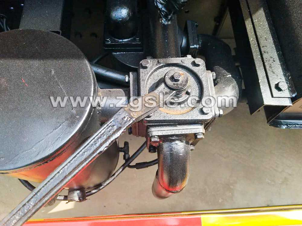 湖北程力東風小多利卡吸污車（國五）