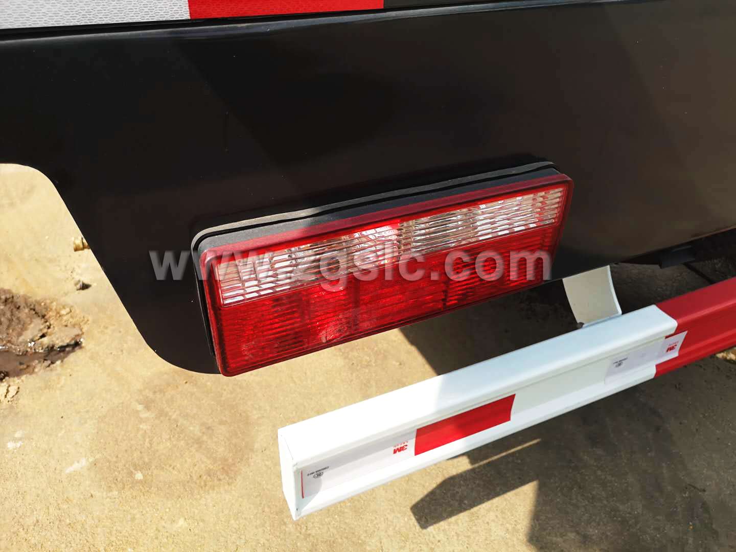 東風多利卡護欄清洗車（國五）