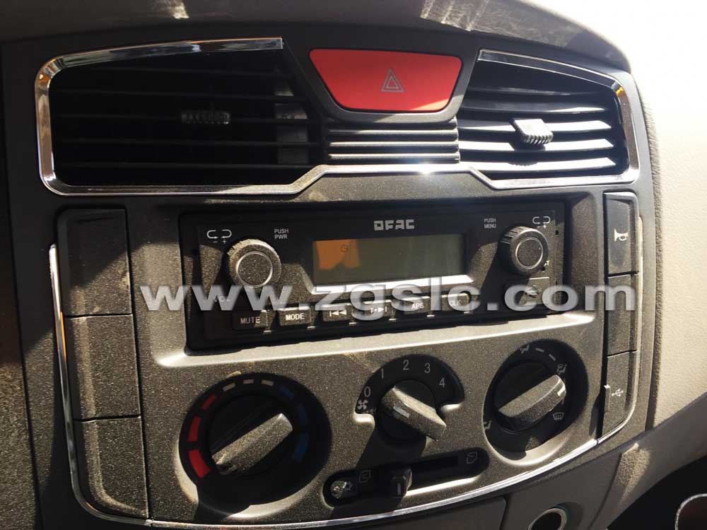 湖北程力東風(fēng)小多利卡清洗吸污車（國五）