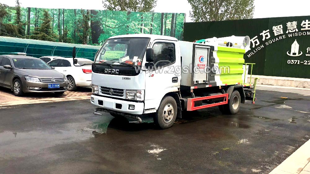 程力東風(fēng)小多利卡藍牌抑塵/噴霧車（國五）