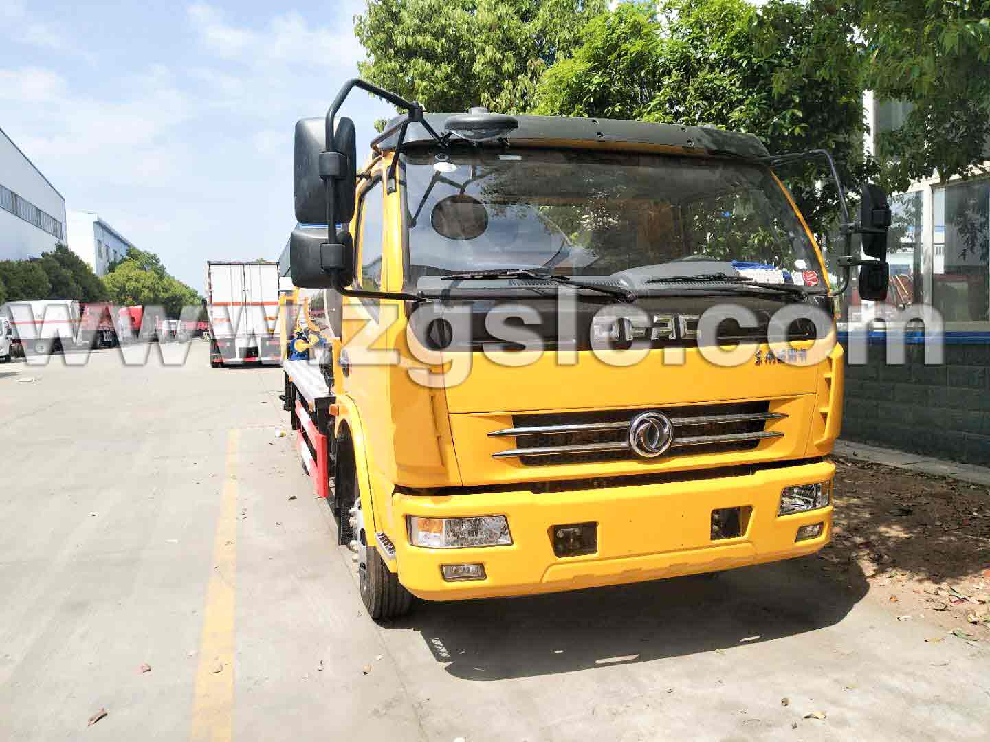東風(fēng)大多利卡瀝青灑布車（國五）