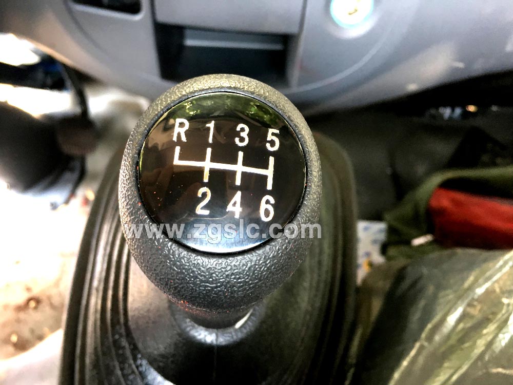 程力東風(fēng)多利卡黃牌挖機平板運輸車（國五）