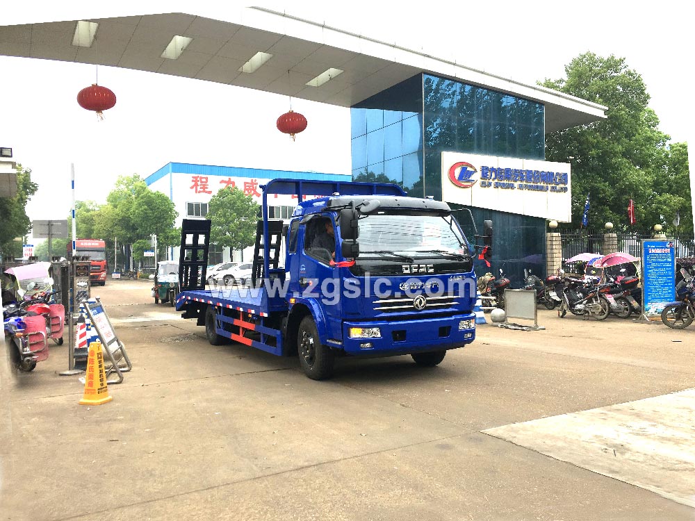 程力東風(fēng)多利卡黃牌挖機平板運輸車（國五）