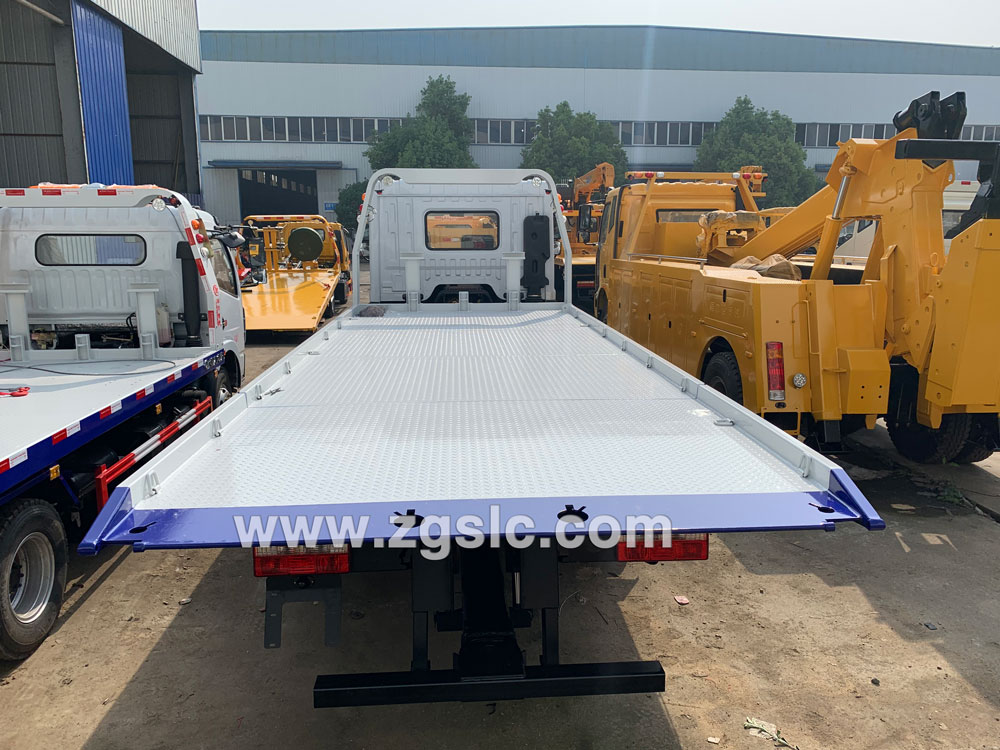 東風(fēng)多利卡D9一拖二清障車_東風(fēng)多利卡D9一拖二清障車配置