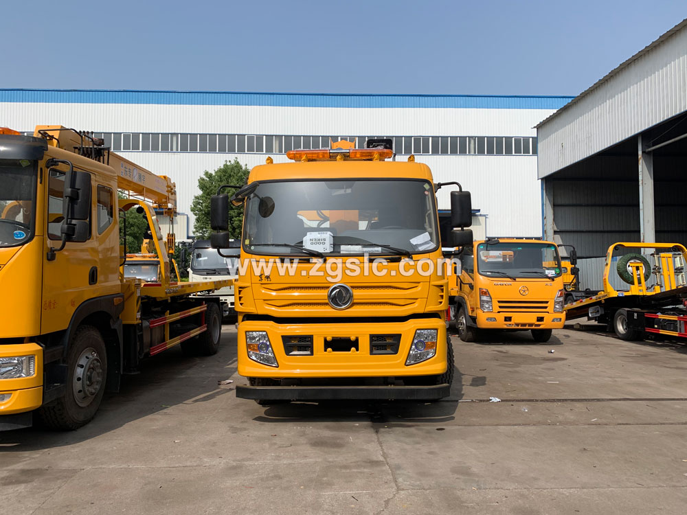 東風一拖二帶吊清障車_東風一拖二帶吊清障車在哪買便宜