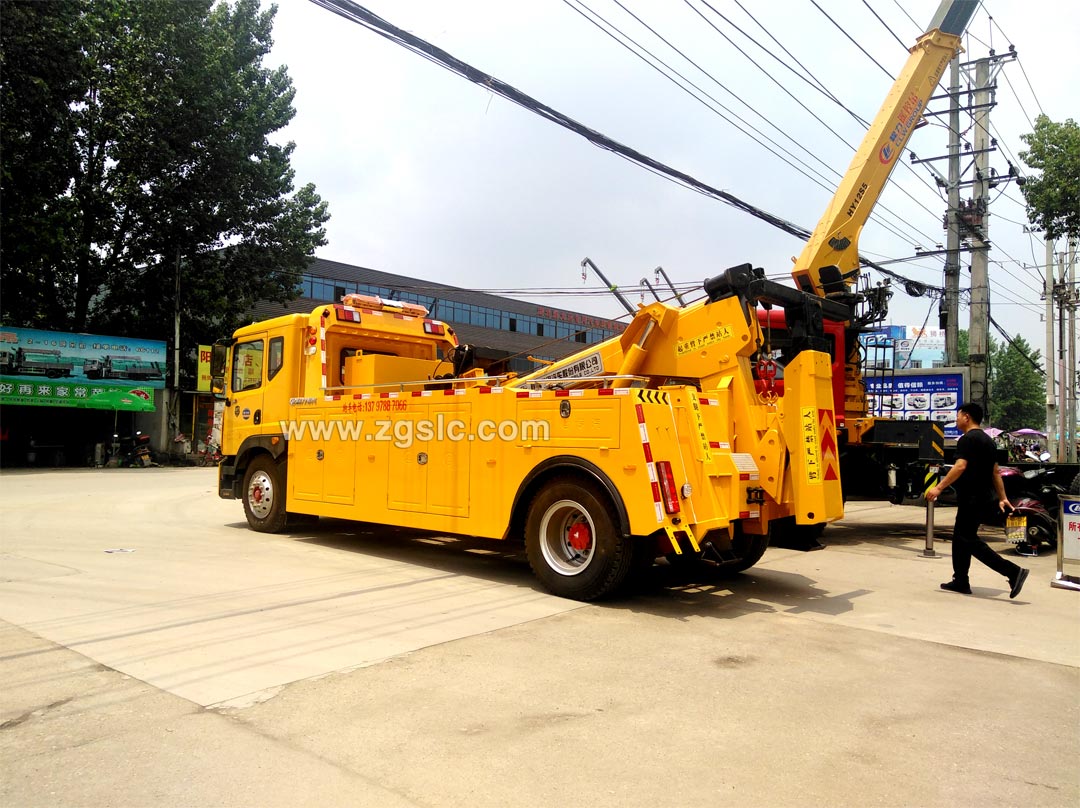 大型拖吊聯(lián)體清障車(chē)配置參數(shù) 大型拖吊聯(lián)體清障車(chē)配置參數(shù)