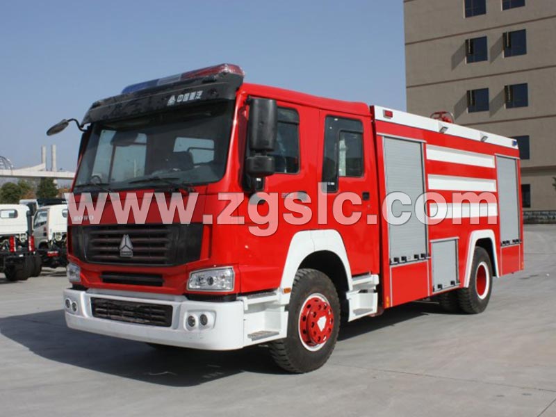 程力集團(tuán)豪沃干粉消防車（國(guó)五）