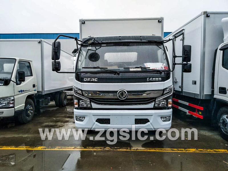 東風普凱特冷藏車