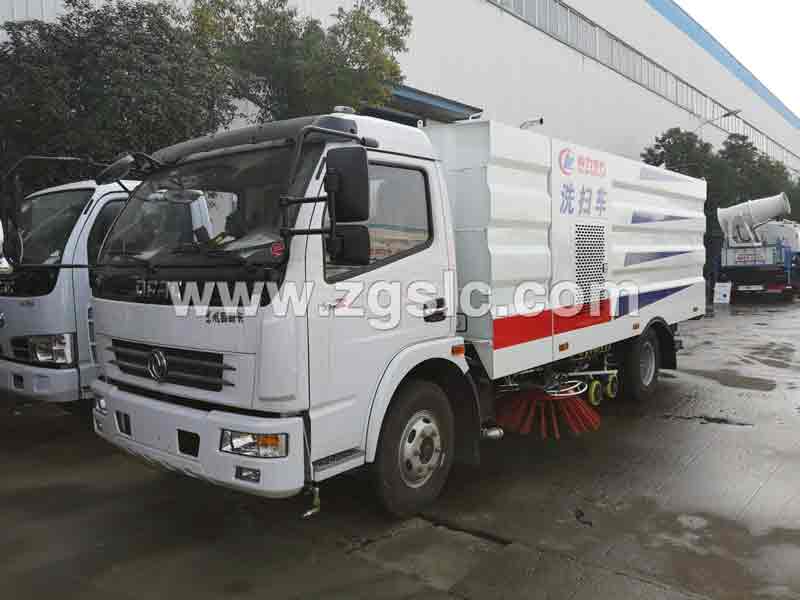 程力集團東風(fēng)大多利卡洗掃車 程力集團東風(fēng)大多利卡洗掃車