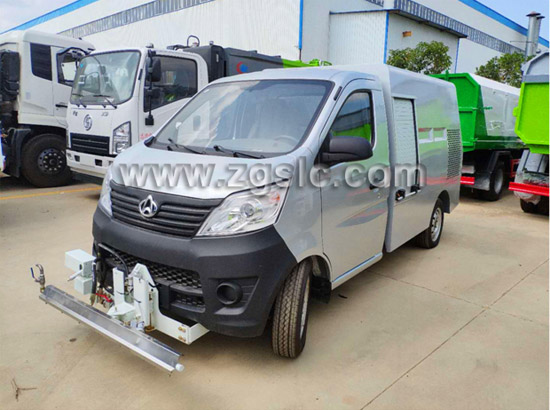 路面養護車多少錢