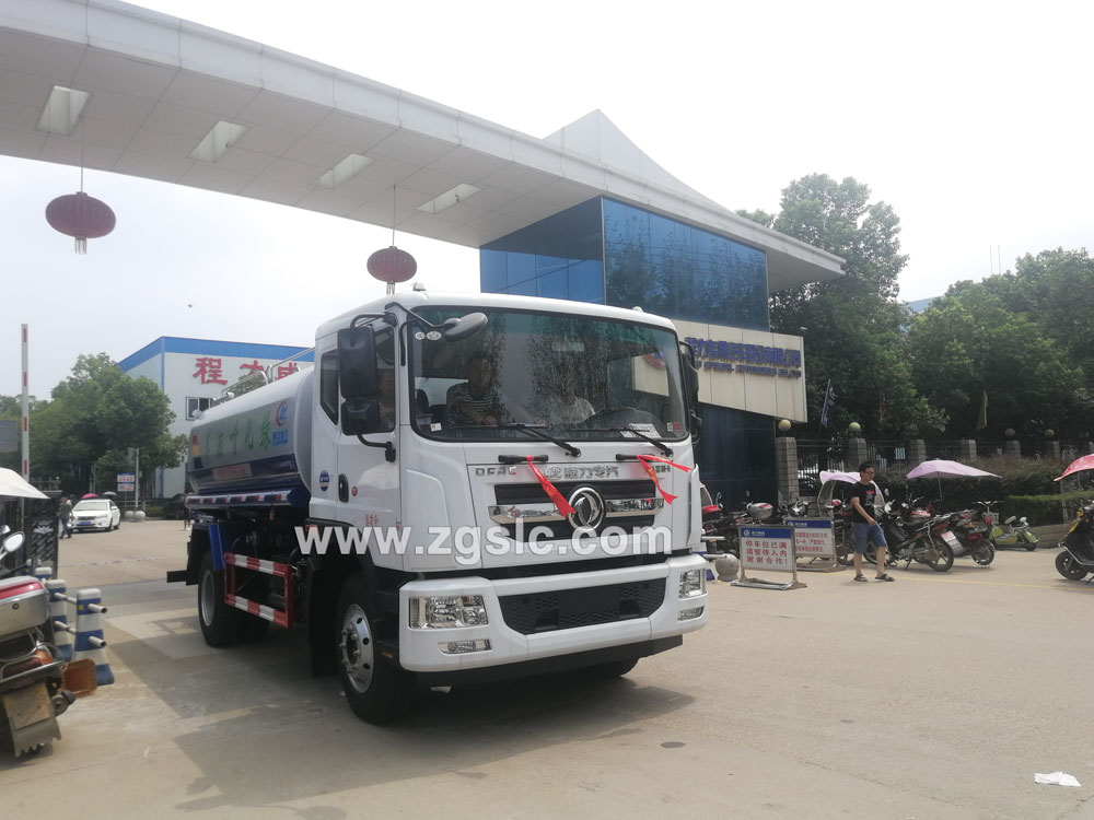 程力專用汽車股份有限公司東風D9灑水車價格