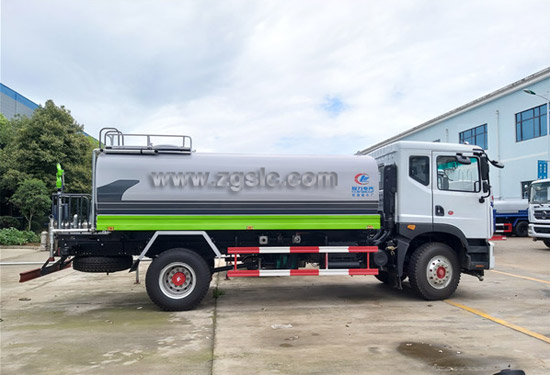 國六灑水車圖片 國六灑水車圖片