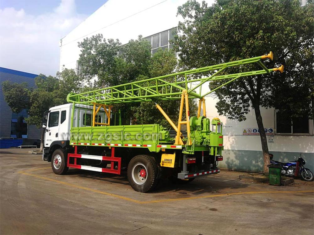 東風D9鉆井車尾部結構細節圖 東風D9鉆井車尾部結構細節圖