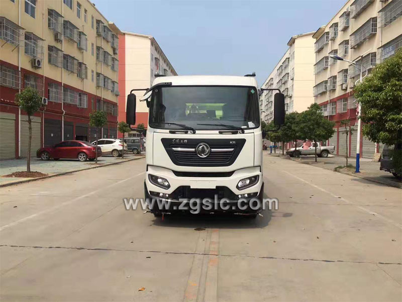 國(guó)六東風(fēng)天錦洗掃車_國(guó)六東風(fēng)天錦洗掃車軸距多大