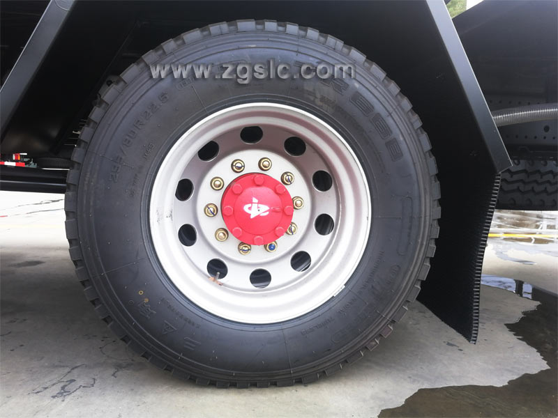 國六東風D9抑塵車_國六東風D9抑塵車輪胎規格多少