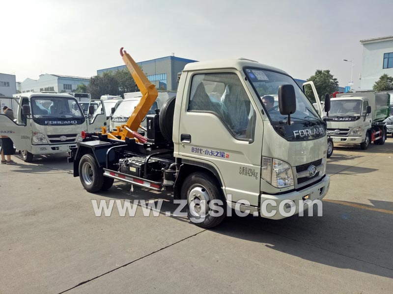 湖北程力集團時代小卡之星勾臂垃圾車