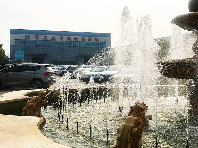 上圖為程力專用汽車股份有限公司 上圖為程力專用汽車股份有限公司