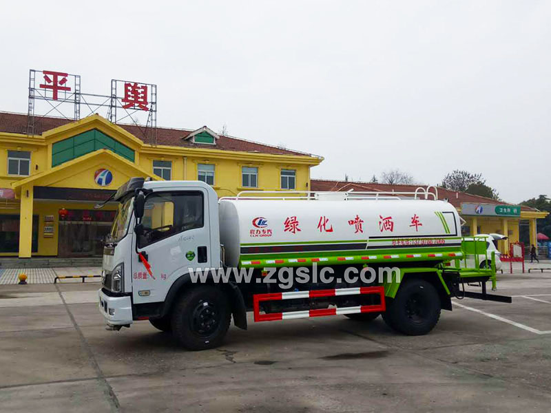 上圖為程力專(zhuān)汽制造綠化噴灑車(chē) 上圖為程力專(zhuān)汽制造綠化噴灑車(chē)