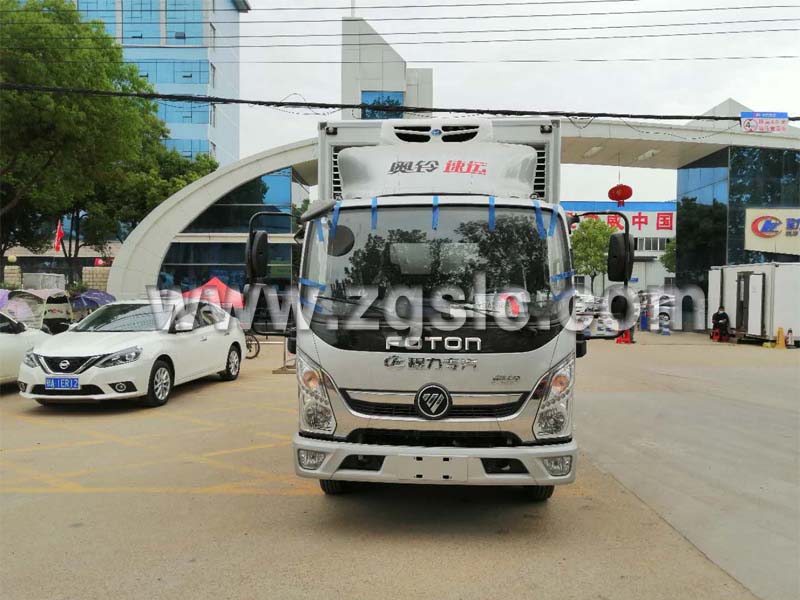 恭喜湖南鄒總在程力專用汽車股份有限新添一臺(tái)雞苗運(yùn)輸車