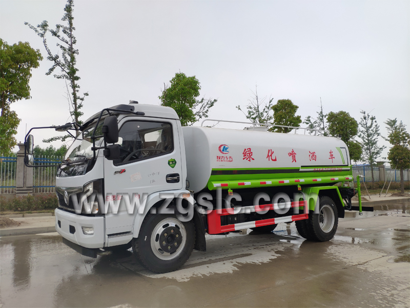 程力集團(tuán)東風(fēng)福瑞卡多功能綠化灑水車.jpg 程力集團(tuán)東風(fēng)福瑞卡多功能綠化灑水車.jpg