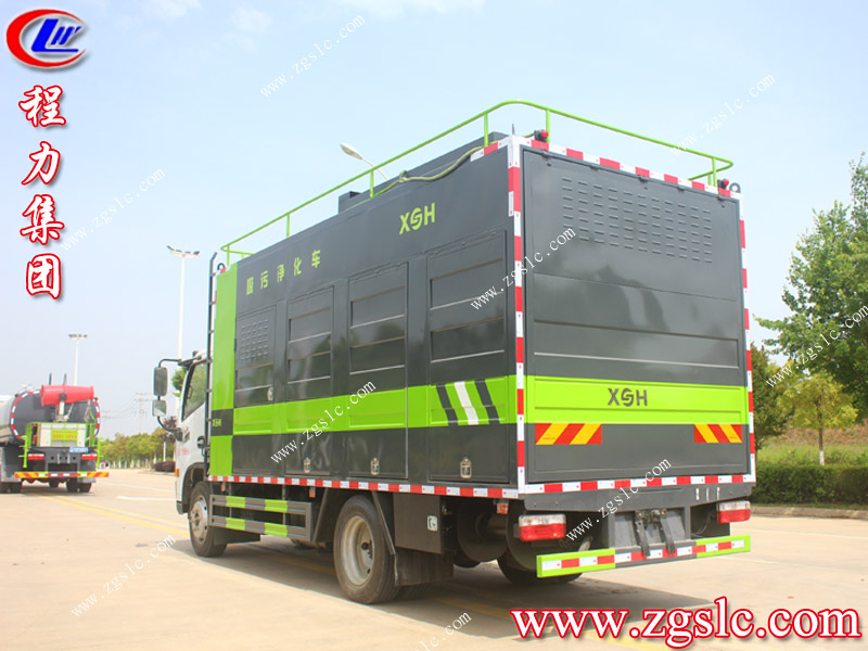 掃路車2.jpg 掃路車2.jpg